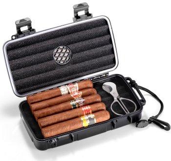 Zu sehen ist das Bild 1 des Beitrags mit dem Thema: Die besten Reisehumidore